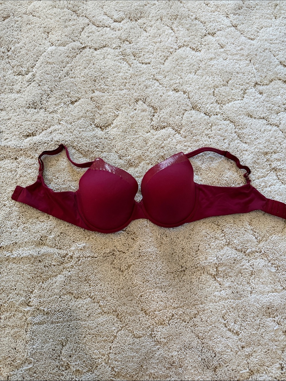 Victoria's Secret Body Bra in Deep Wine